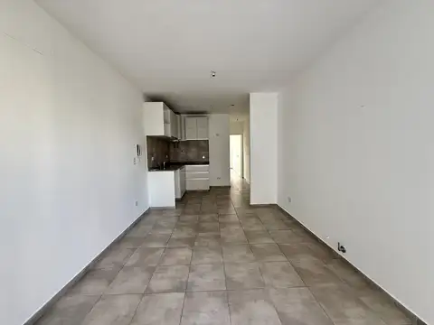 Departamento en Alquiler en Alberdi, $ 550.000