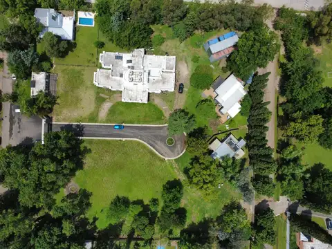 Terrenos en venta en barrio con porton Los Zainos - Bella Vista