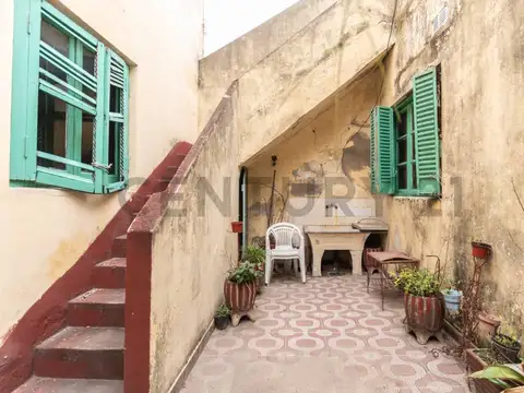 Humberto Primo 1900, Piso 0