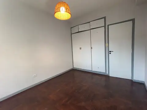 Departamento en Venta en Balvanera, USD 69.900