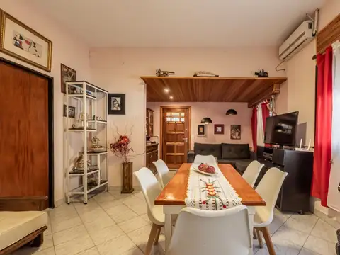 Casa en Venta en Villa Pueyrredon, USD 230.000
