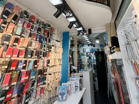Venta Local Comercial Frente a Estacion Villa del Parque - Apto Todo Rubro