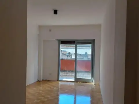 Departamento en venta - 2 Dormitorios 1 Baño - Almagro