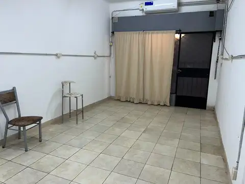 Local en Venta Via Pública