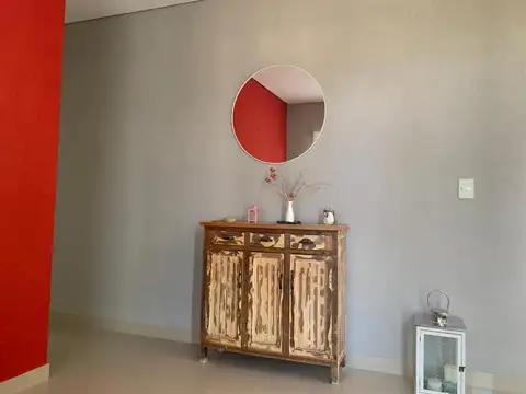 Casa en Venta con 4 cocheras
