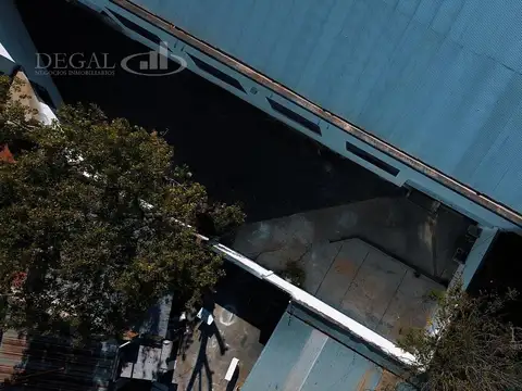 Galpon en Venta 173  mts Fondo