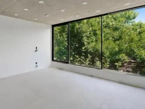 Casa A Estrenar Con Cocheras y Piscina