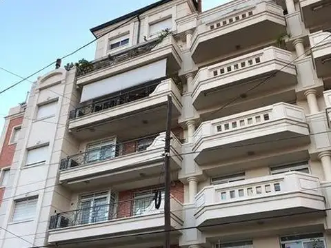 Departamento Semi Piso 5 Ambientes en venta - Ramos Mejia