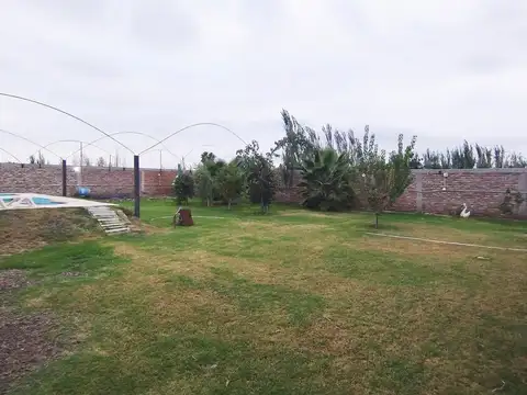 Venta de Quincho con Piscina en Guaymallén