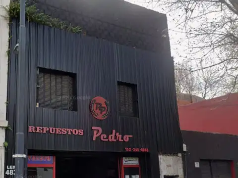Galpon Sobre Terreno Propio, Zona de Repuestos