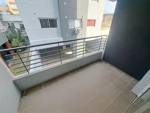Departamento en Venta en Monte Grande, USD 79.999