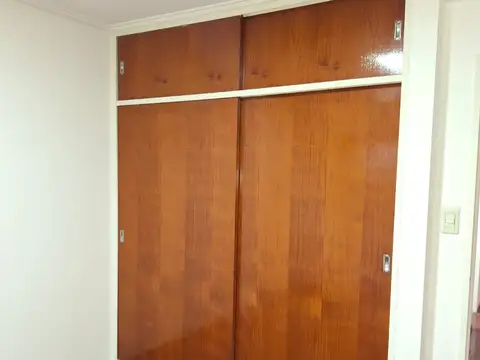 Av. Eva Peron 500, Piso 1