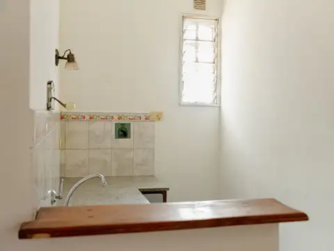 Depto Tipo Casa 2 ambientes con 1 baño