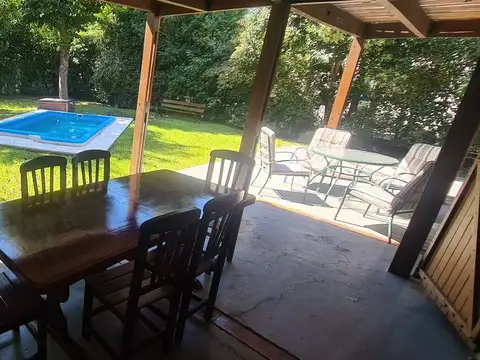 Casa en Venta con 1 cochera