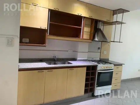 Departamento en Alquiler en Carapachay, $ 800.000