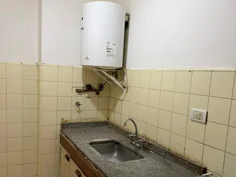 HIDALGO  al 700 Piso 3° Interno