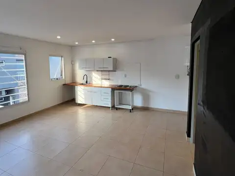 Depto Tipo Casa en Alquiler al Noroeste