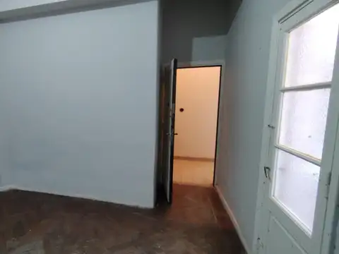 Depto Tipo Casa en Venta en Caballito, USD 83.000