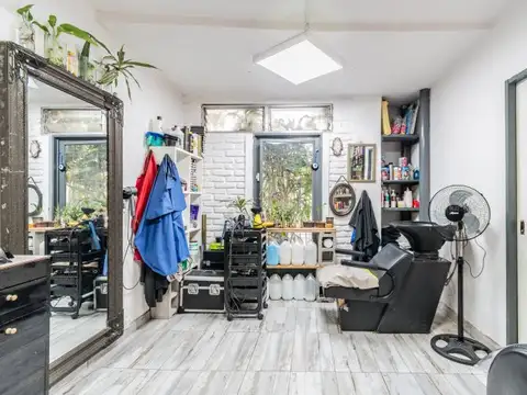 CASA . TERRAZA . PATIO . COCHERA