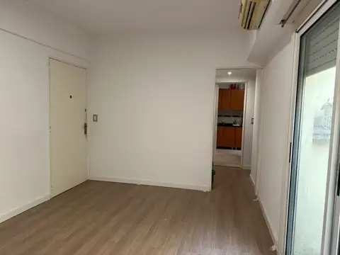 Departamento en Venta en Chacarita, USD 130.000