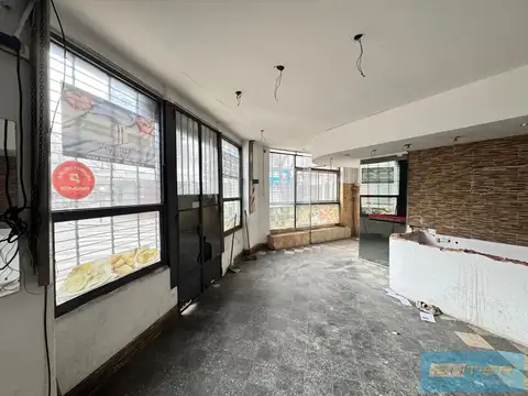 Local en venta Balvanera a reciclar!