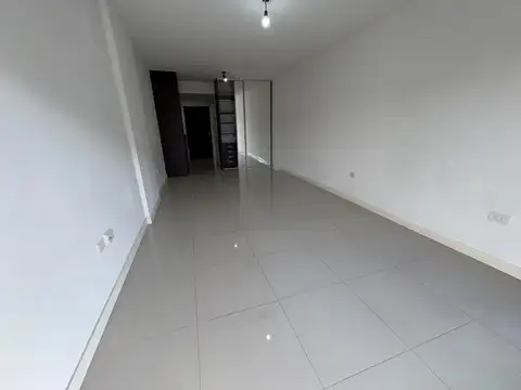 Alquiler Monoambiente Apto Profesional (Amoblamiento virtual, se alquila vacio)