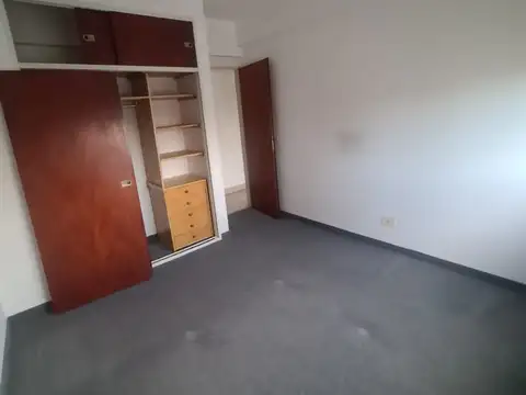 Departamento en Alquiler en Lanus Oeste, $ 750.000