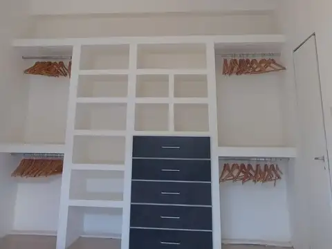 Casa en Venta en Plottier, USD 145.000