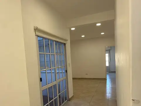 Oficina en Alquiler 60 años