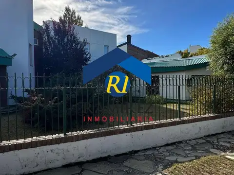 CASA EN VENTA - SANTA CRUZ - RIO GALLEGOS - BARRIO JARDIN - SOLDADO ORTEGA Nº72