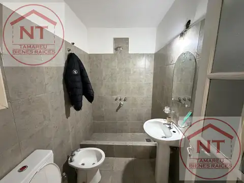 Depto Tipo Casa en Alquiler en Versalles, $ 1.500.000