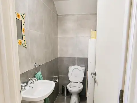 Depto Tipo Casa 4 ambientes con 2 baños
