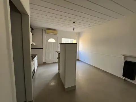 Departamento en Venta en Ezpeleta Este, USD 85.000