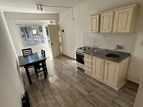 Departamento 2 ambientes con 4 baños