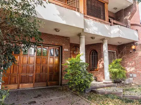 VENTA  CASA 7 AMB  EN BELGRANO