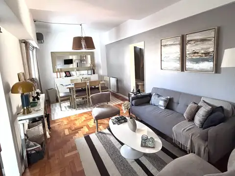 VENTA IMPECABLE 3 AMBIENTES REFACCIONADO MUY LUMINOSO