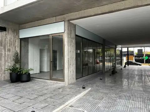 LOCAL EN ALQUILER 138 Y 485 DISTRITO GORINA