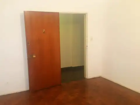 Jorge L Borges 2300, Piso 5