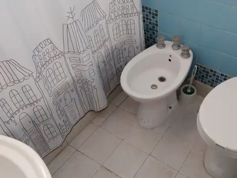 JUAN A.GARCIA 2400, Piso 8