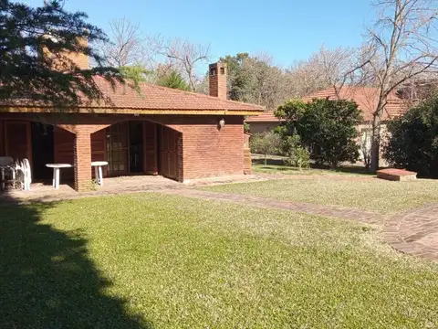 Venta casa quinta en B° Cerrado 4 amb