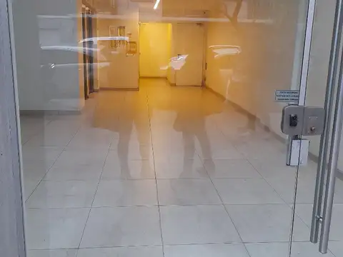 Doctor Adolfo Dickman 1400, Piso 1