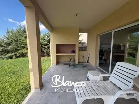 Casa en Venta en El Canton, USD 350.000