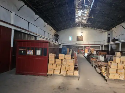 Galpon en Venta 80 años