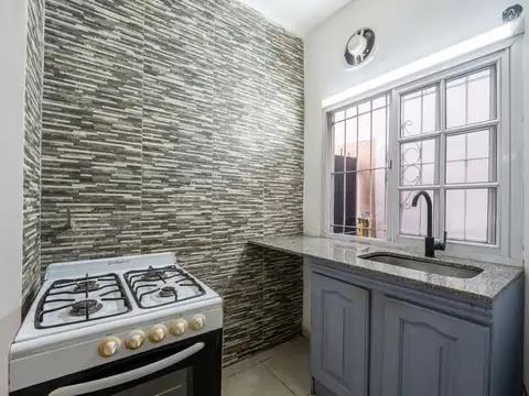 Depto Tipo Casa en Venta 36 años