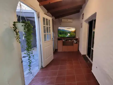 Depto Tipo Casa en Venta en Villa Maipú, USD 89.000