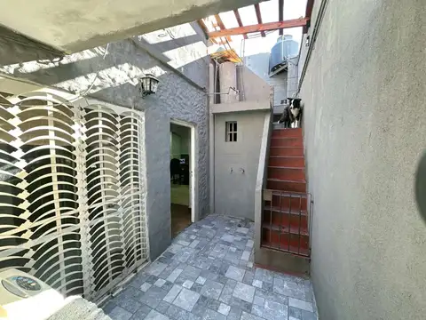 Depto Tipo Casa 3 ambientes con 1 baño