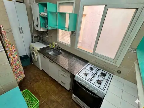 Departamento 6 ambientes con 2 baños