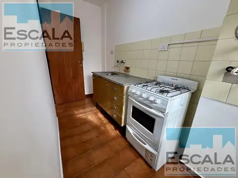 Departamento en Alquiler en Echesortu, $ 430.000