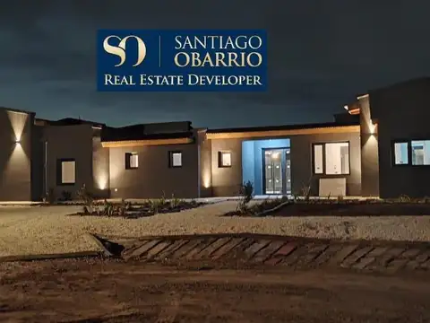 Venta o alquiler Casa de estilo unico en Medal Pilar -