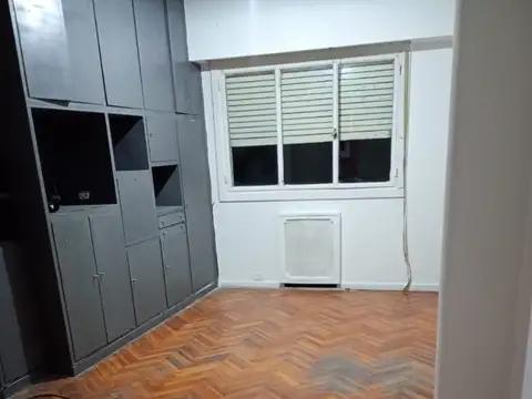 VENTA  MONOAMBIENTE Y MEDIO ONCE